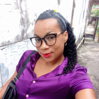 Profissional - Claudia S.