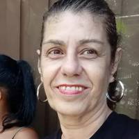 Profissional - Elizabeth C.