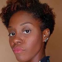 Profissional - Paloma V.