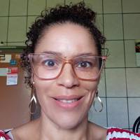 Profissional - Adriana T.