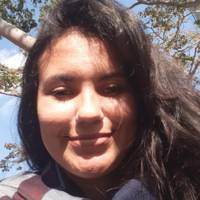 Profissional - Angelina R.