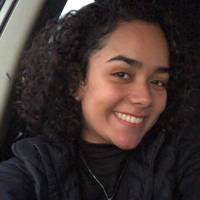 Profissional - Ana T.