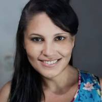 Profissional - Luciene A.