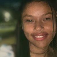 Profissional - Stefany M.