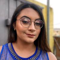 Profissional - Jade S.