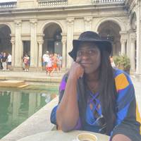 Profissional - Rita M.