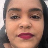 Profissional - Karolayne R.