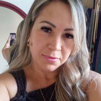 Profissional - Lourdes D.