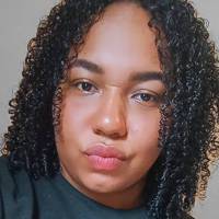 Profissional - Raissa V.