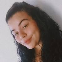 Profissional - Camilly B.