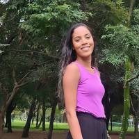 Profissional - Flaviana D.