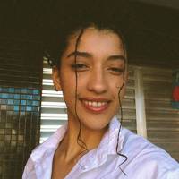 Profissional - Larissa L.