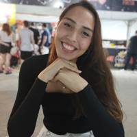 Profissional - Ana R.