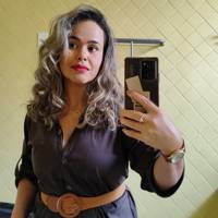 Profissional - Michele C.