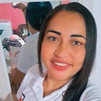 Profissional - Thaize M.