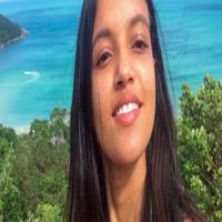 Profissional - Letícia C.