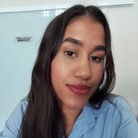 Profissional - Raiane S.