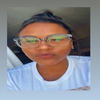 Profissional - Thaisa S.
