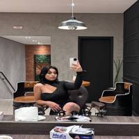 Profissional - Esmeralda M.