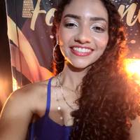 Profissional - Lavinia S.