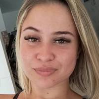 Profissional - Carla S.