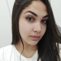 Profissional - Amanda M.