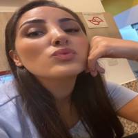 Profissional - Raina P.