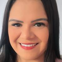 Profissional - Evaneide C.