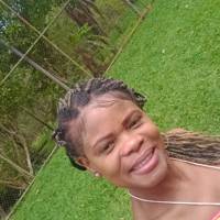 Profissional - Dayanne N.