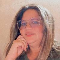 Profissional - Maria X.