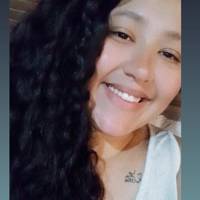 Profissional - Naiara M.