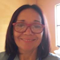 Profissional - Rivaneide S.