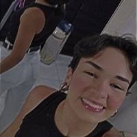 Profissional - Ana F.