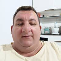 Profissional - Alexandre B.