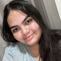 Profissional - Tayna C.
