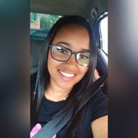 Profissional - Thandara S.