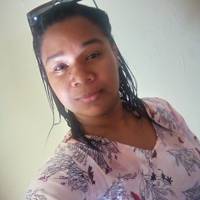 Profissional - Karla L.