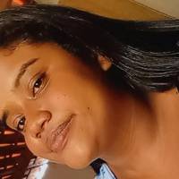 Profissional - Rayane N.