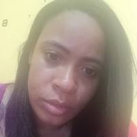 Profissional - Raiane S.