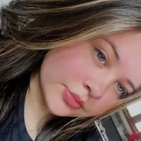 Profissional - Larissa T.