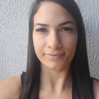 Profissional - Talia B.