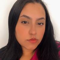 Profissional - Stephanie R.