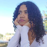 Profissional - Thaynara S.