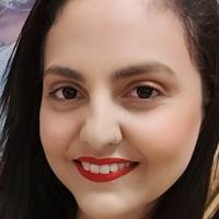 Profissional - Larissa M.