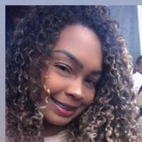 Profissional - Larissa P.