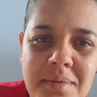 Profissional - Leticia M.