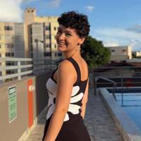 Profissional - Lorena R.