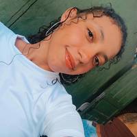 Profissional - Lainara M.