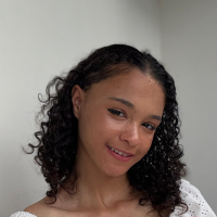 Profissional - Juliana M.