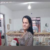 Profissional - Ivanea C.